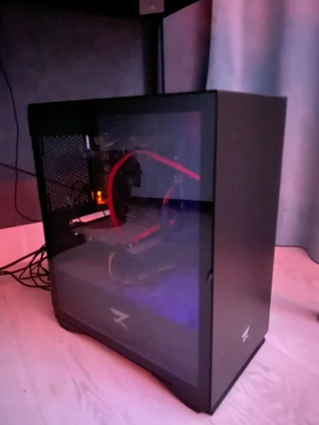 Игровой ПК с видеокартой Nvidia 1650 - Дисплеи в Уфа