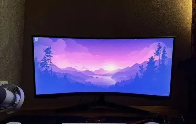 Продам игровой монитор - Компьютерные корпуса в Уфа