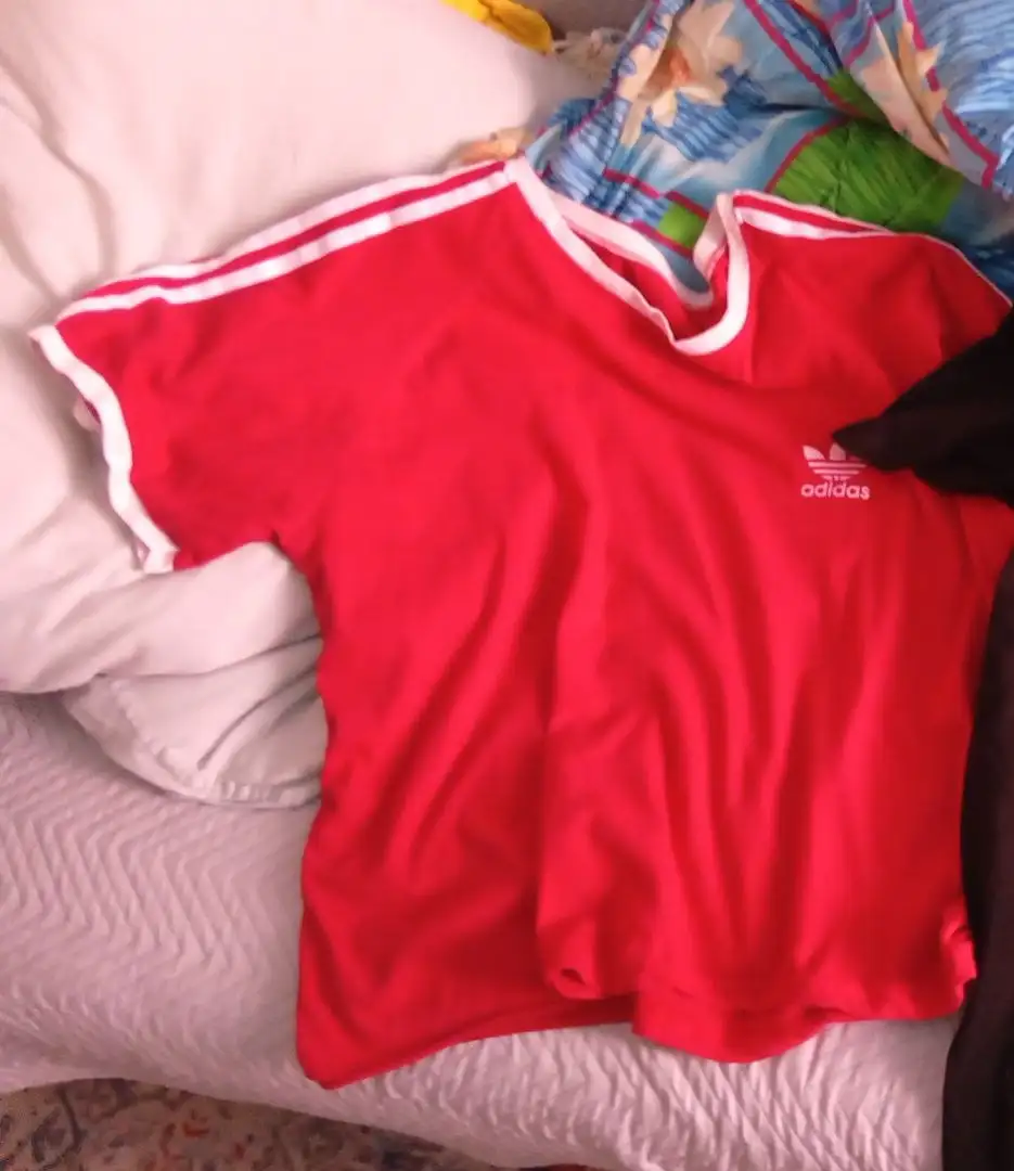 Продажа одежды: трешер L, адидас M черная футболка М - Одежда в Уфа