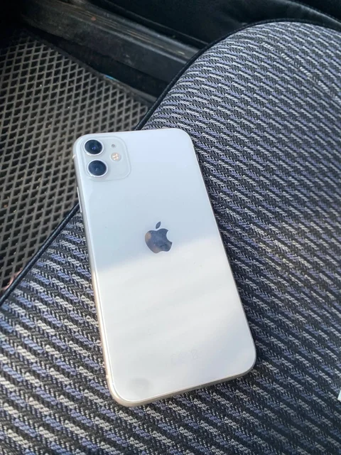 iPhone 11 64GB White - Смартфоны в Уфа
