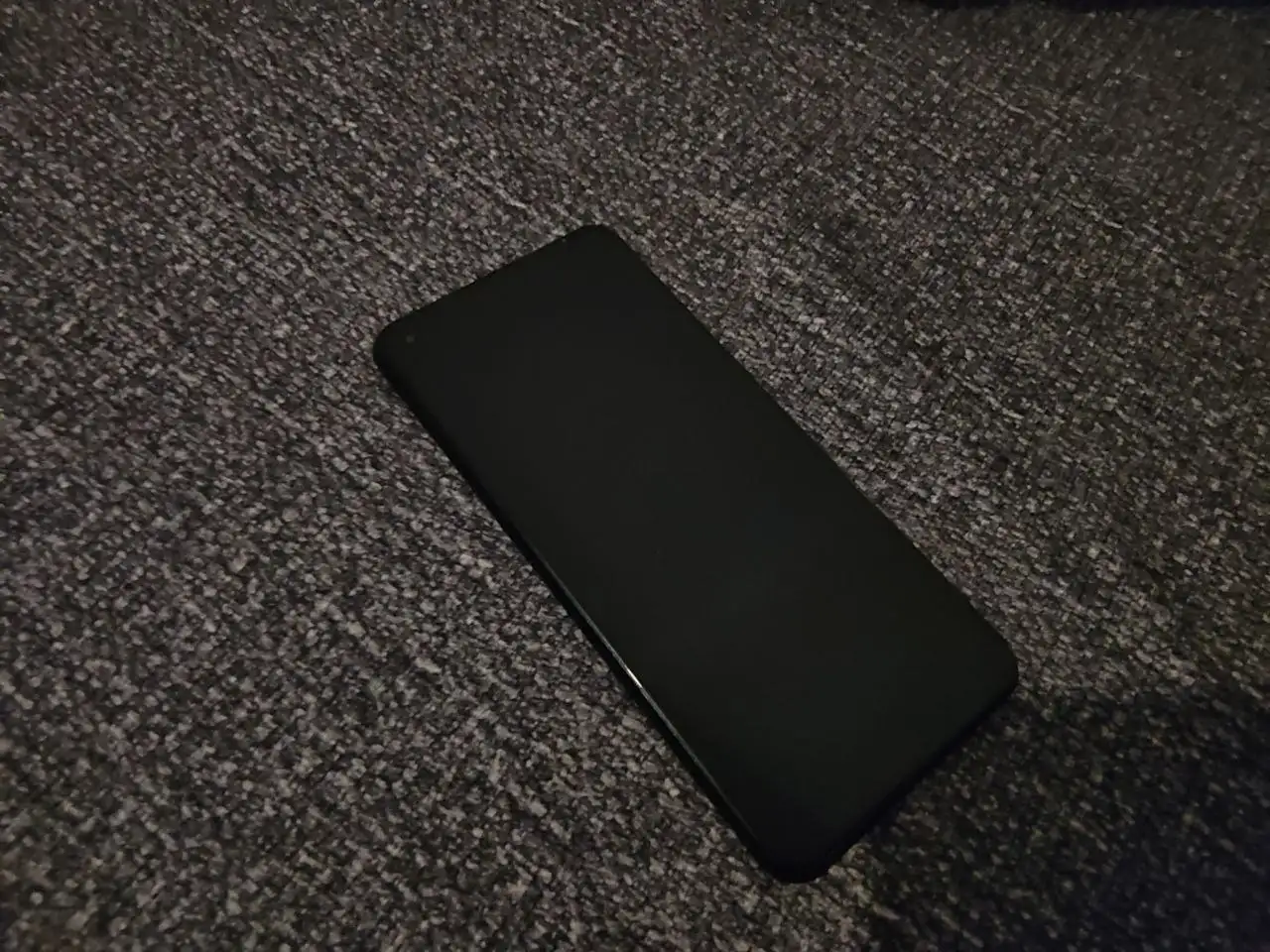 Xiaomi Mi 11 Lite 8/128 ГБ (не работает фронтальная камера, выгорание экрана) - Смартфоны (Электроника) в Уфа