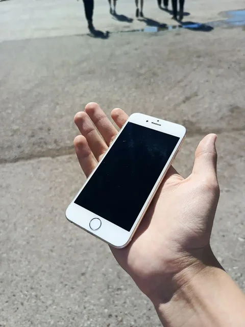 iPhone 6s 16GB 100% battery - Мобильные телефоны и планшеты в Уфа