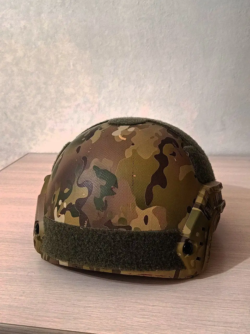 Продам Военный Тактический Шлем из Титанового Каркаса - Барахолка в Уфа