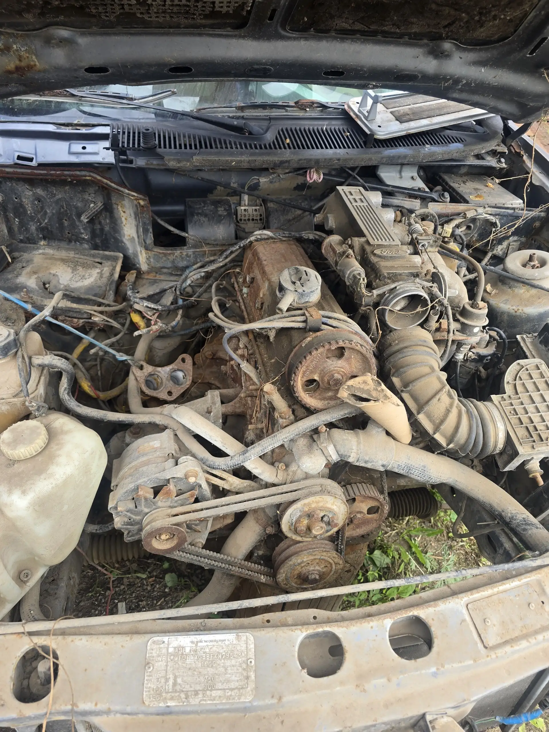 Продам Ford Sierra на запчасти - Запчасти (Авто) в Уфа