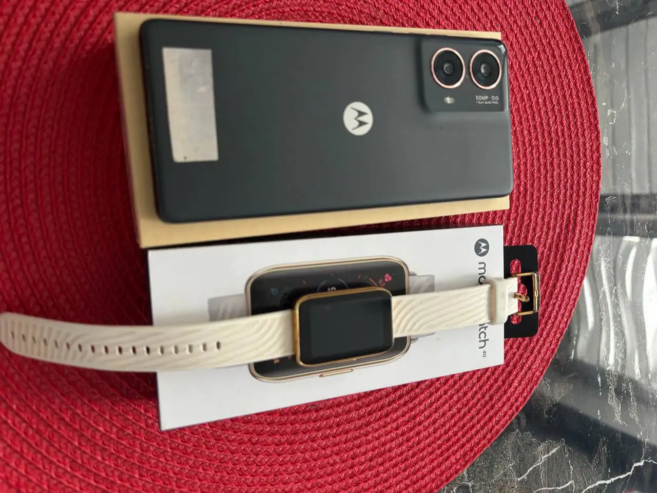 Продажа iPhone и Motorola - Мобильные телефоны и смартфоны (Электроника) в Уфа