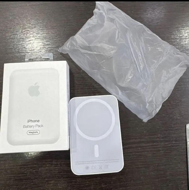 MagSafe беспроводная зарядка для iPhone 5000 mAh - Зарядные устройства (Электроника) в Уфа