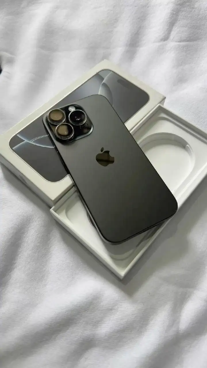 iPhone 16 Pro 512 ГБ - Мобильные телефоны (Электроника) в Уфа