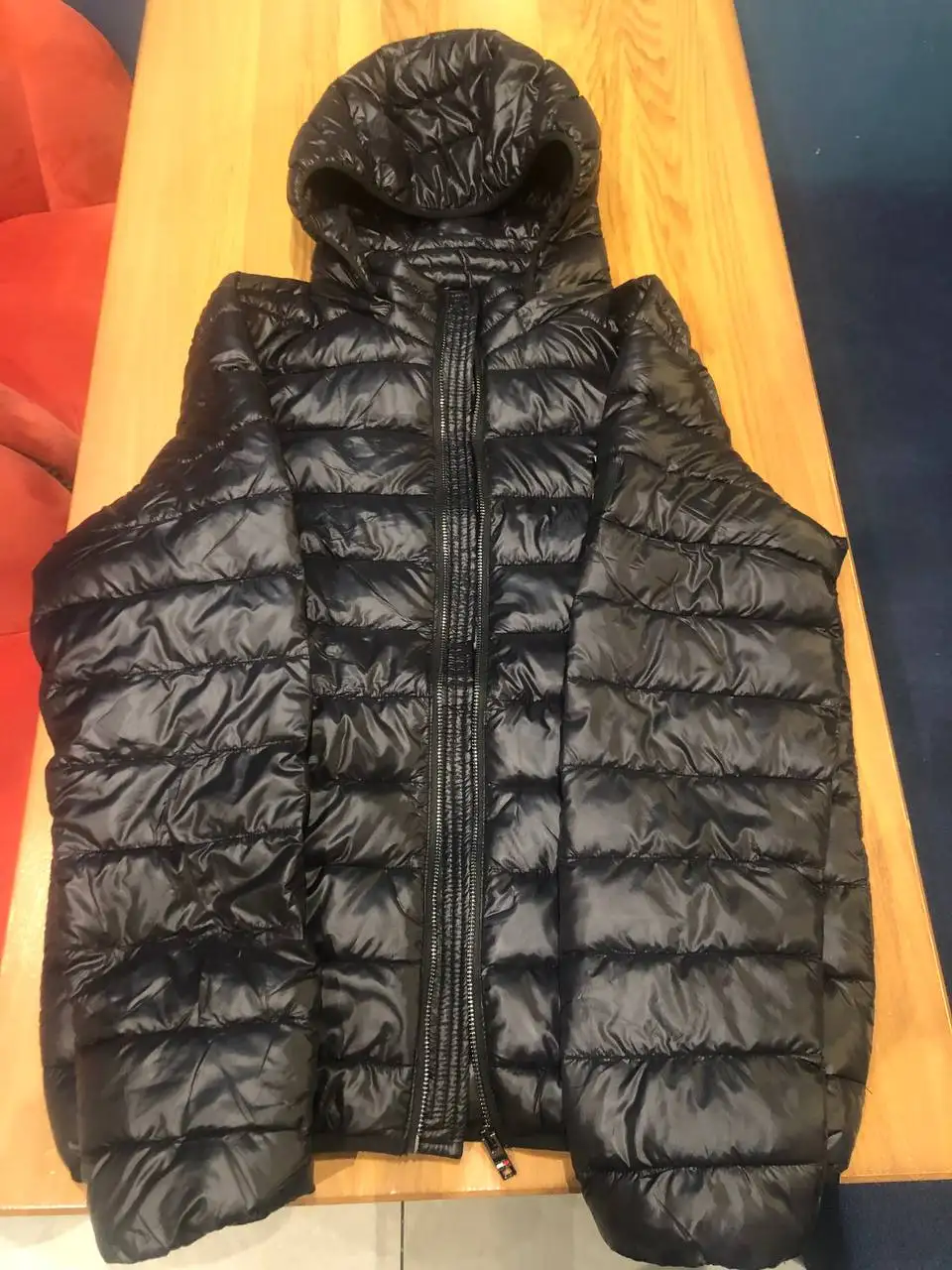 Куртка Tommy Hilfiger размер M - Верхняя одежда (Одежда) в Уфа
