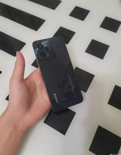 Realme C35 в хорошем состоянии, небольшое выгорание - Планшеты и электронные книги в Уфа