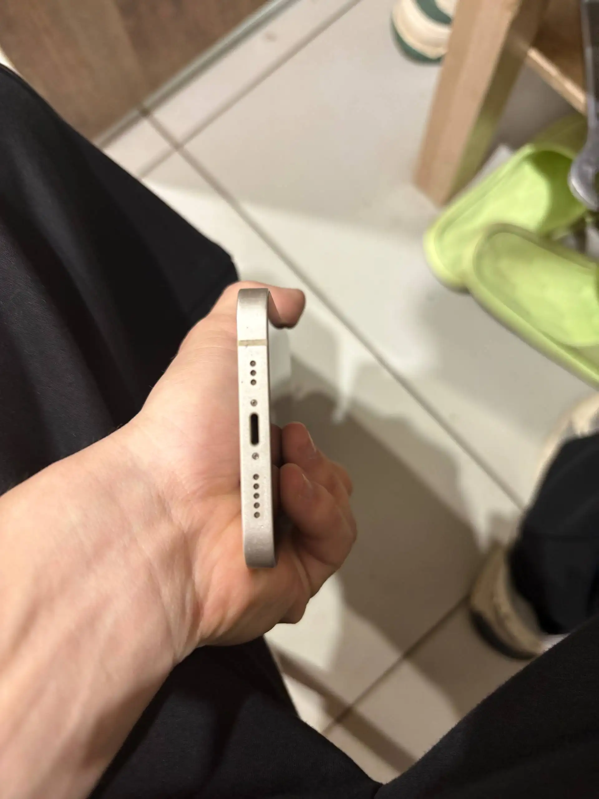 iPhone 13 128GB в хорошем состоянии с новым аккумулятором - Смартфоны (Электроника) в Уфа