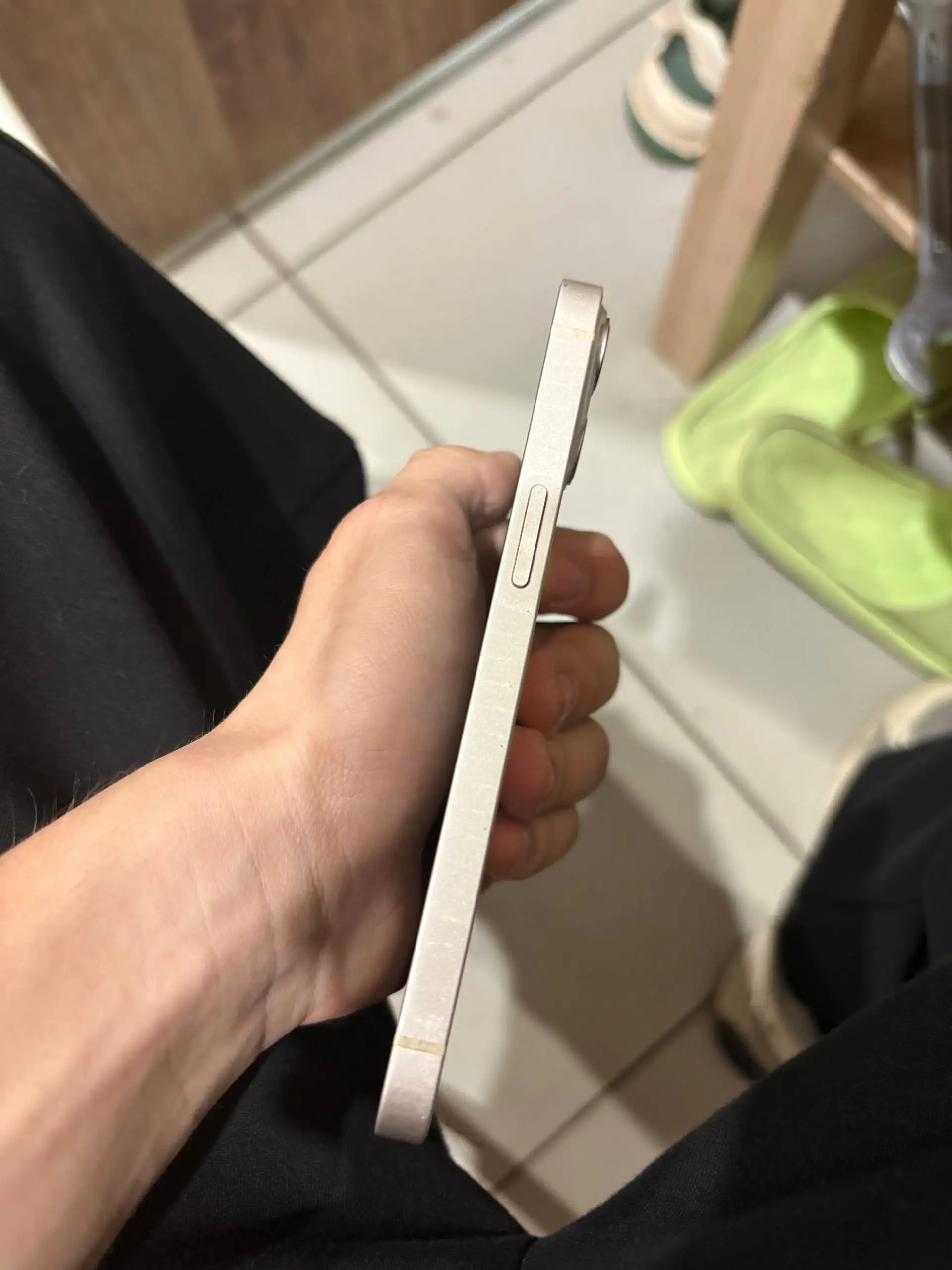 iPhone 13 128GB в хорошем состоянии с новым аккумулятором - Смартфоны (Электроника) в Уфа
