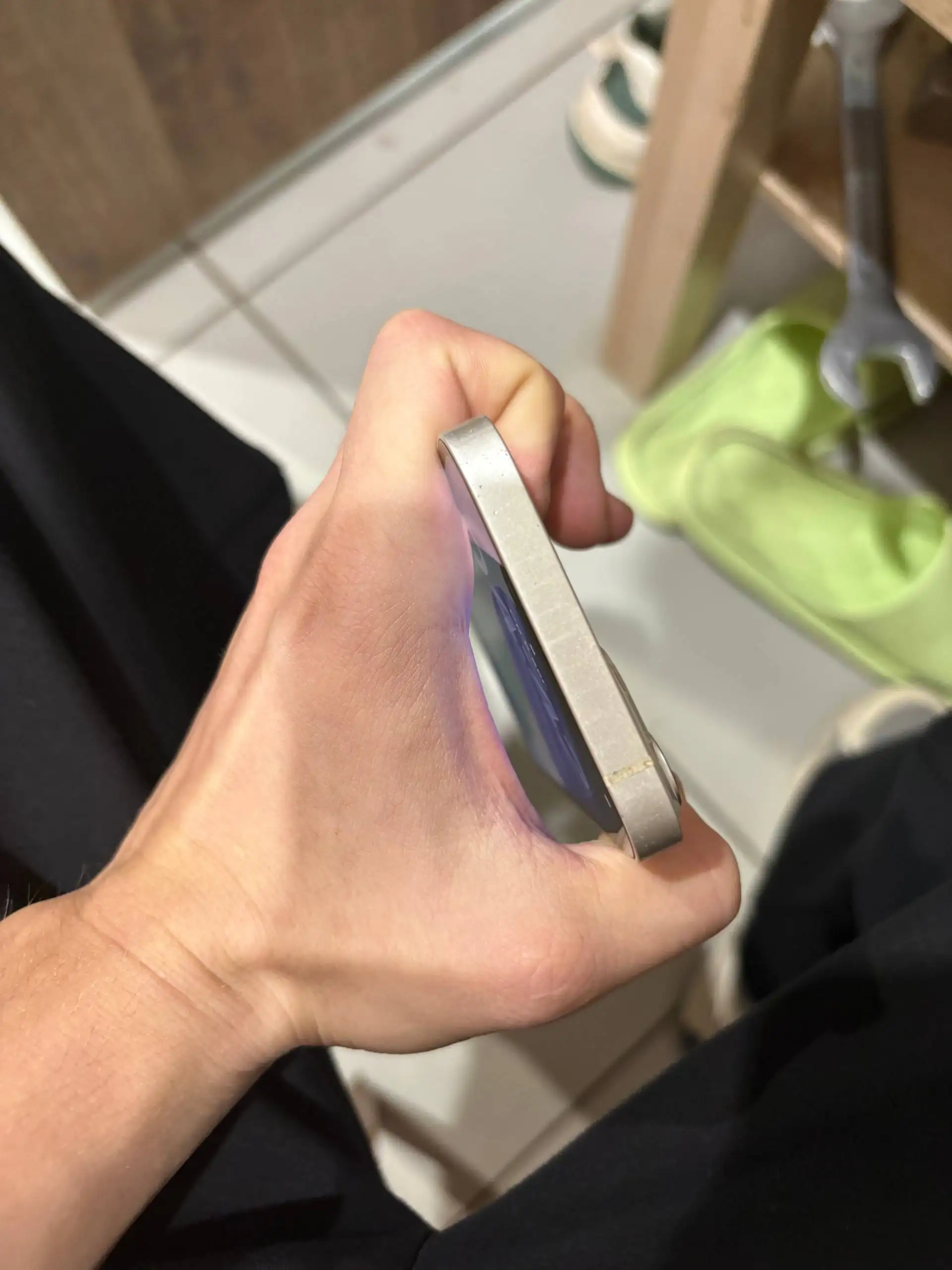 iPhone 13 128GB в хорошем состоянии с новым аккумулятором - Смартфоны (Электроника) в Уфа
