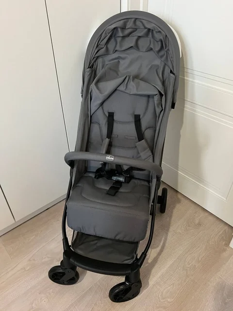 Коляска прогулочная Chicco urbino серая - Развивающие игрушки в Уфа
