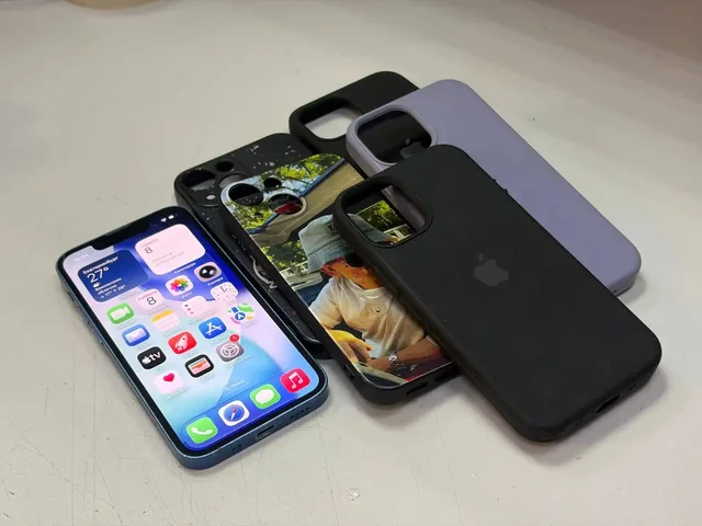 Продам iPhone 13 mini 256 ГБ - Мониторы в Уфа