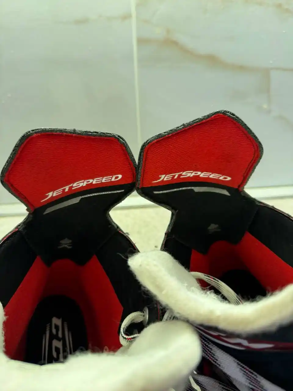 Продам коньки CCM FT475 - частное объявление в Уфа