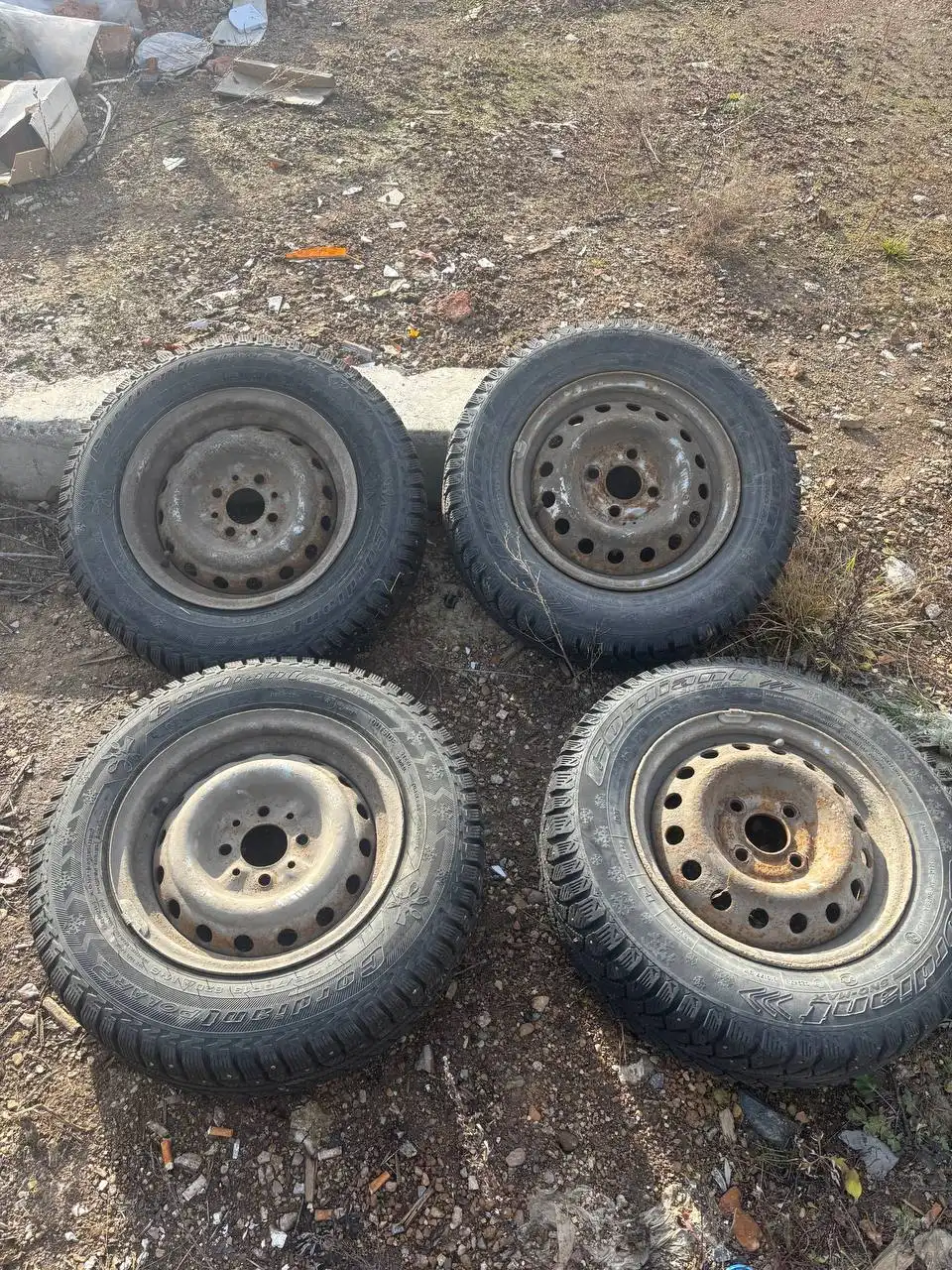 Продажа шин и дисков разных размеров