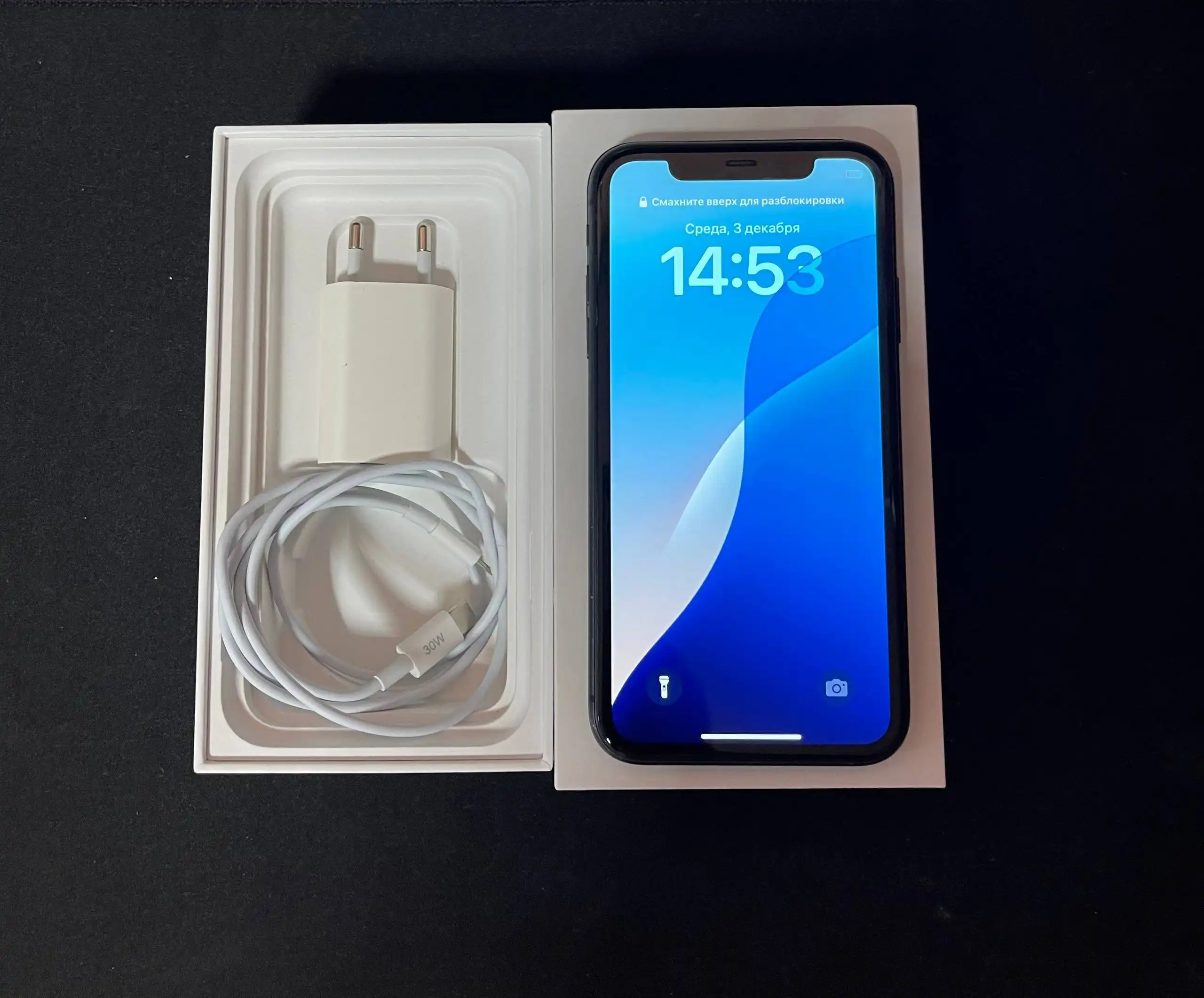 IPhone 11 64GB черный