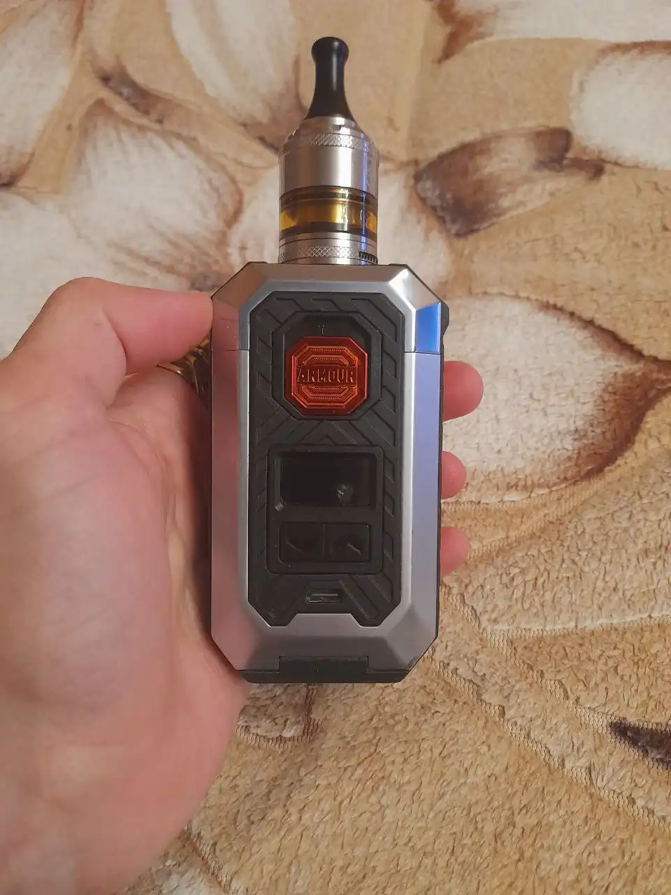 Куплю Vaporesso Armour Max и плату DNA 250/c в Уфе