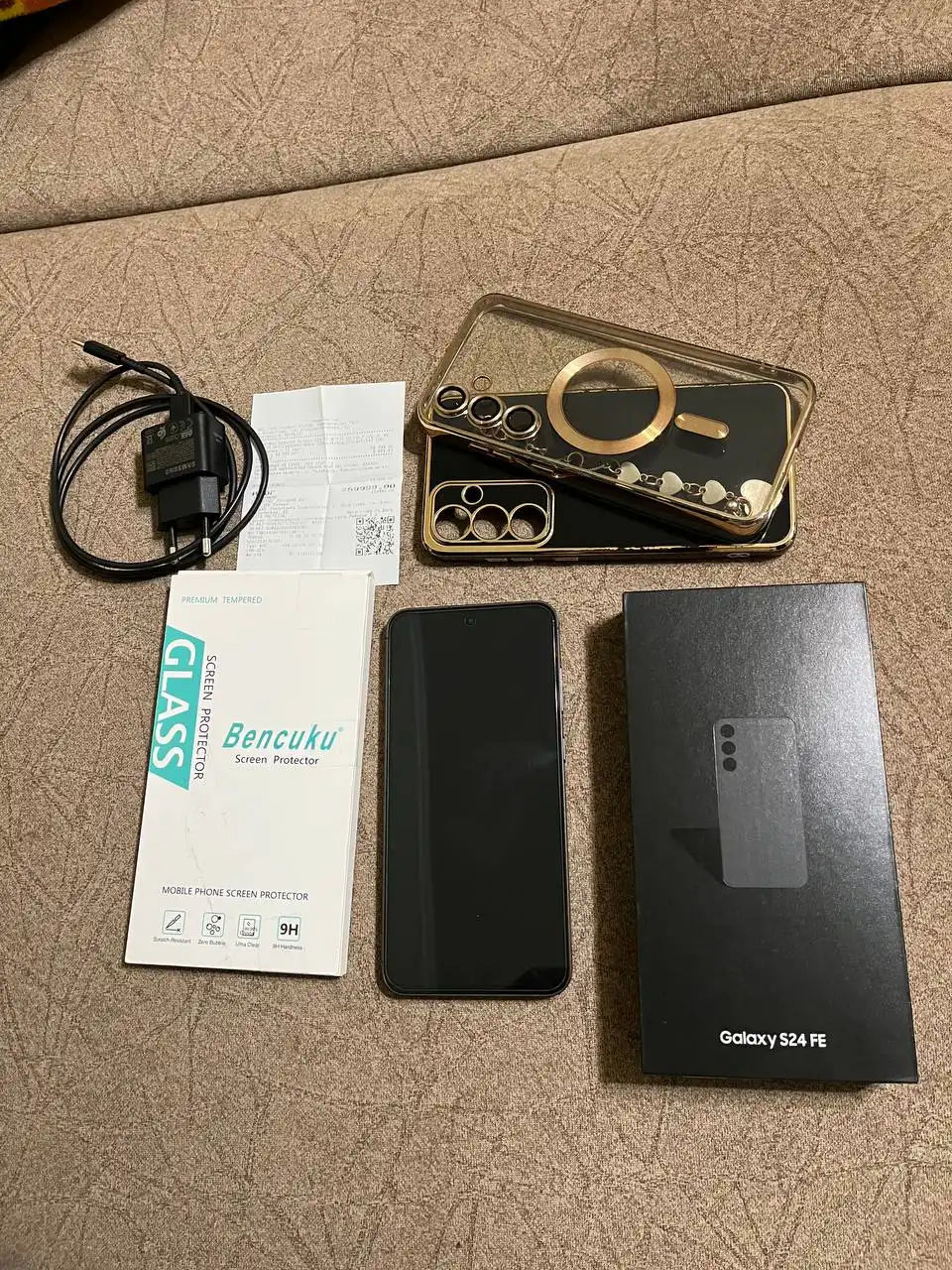 Продажа телефона в идеальном состоянии с комплектом