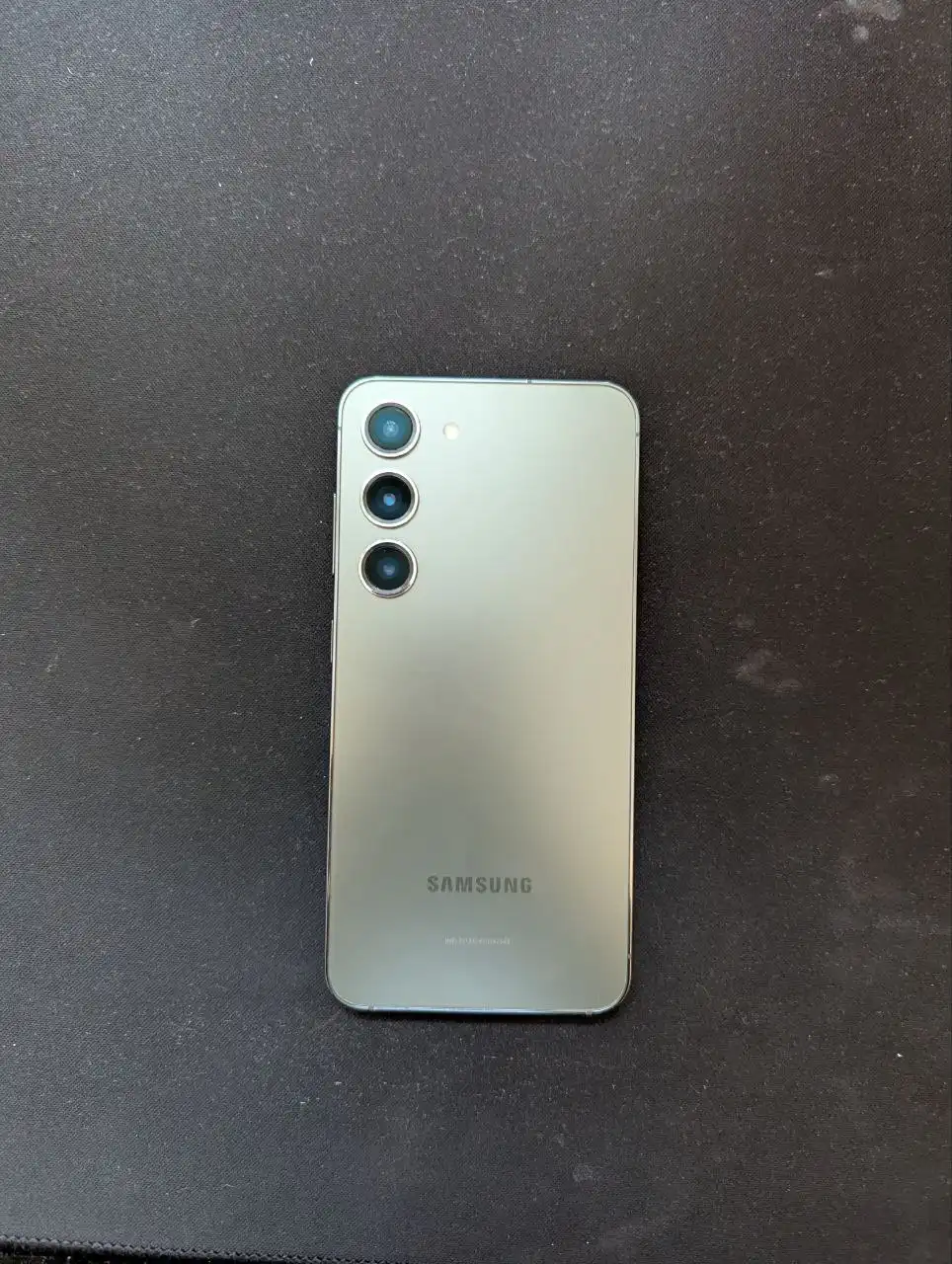 Продам телефон Samsung Galaxy S23 128 ГБ зеленый