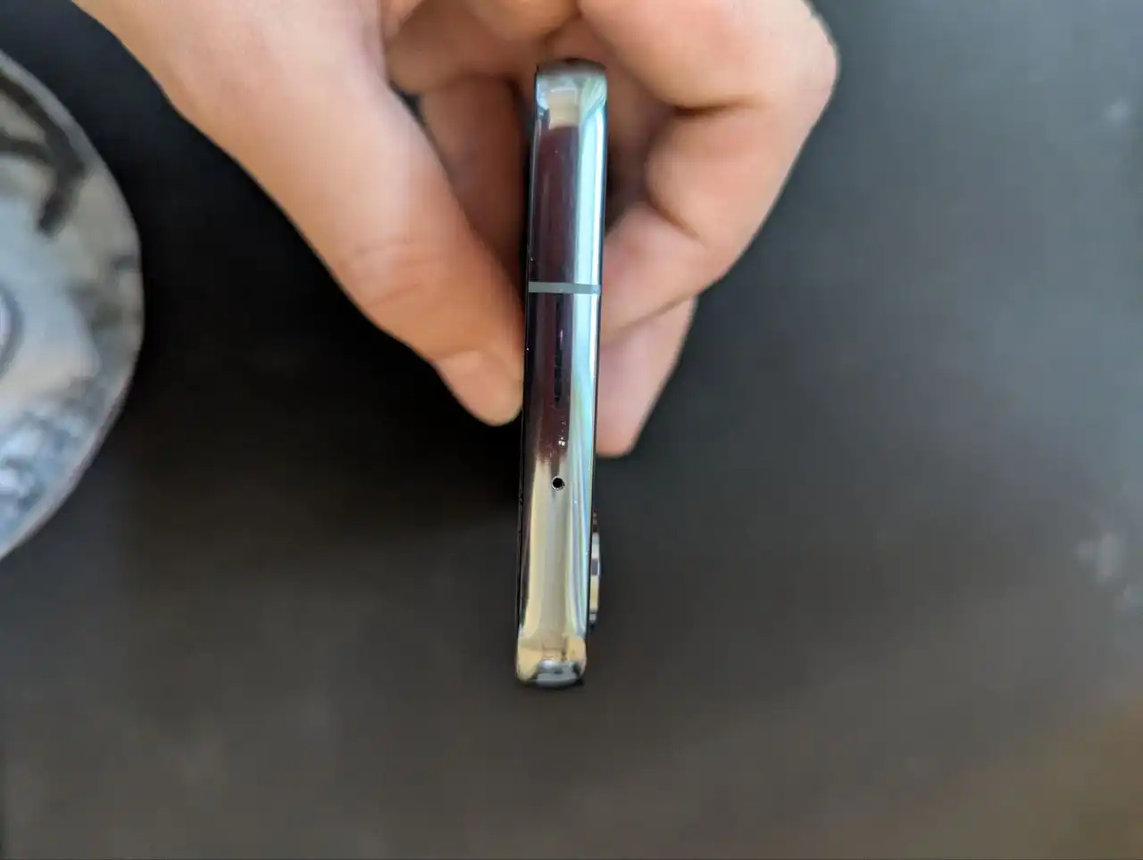 Продам телефон Samsung Galaxy S23 128 ГБ зеленый