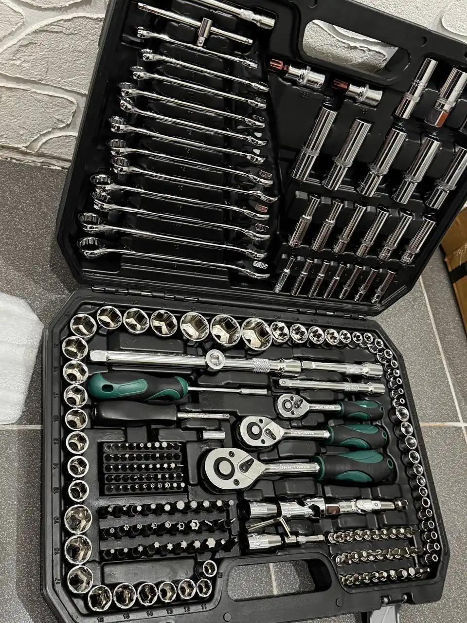 Набор инструментов 216 предметов