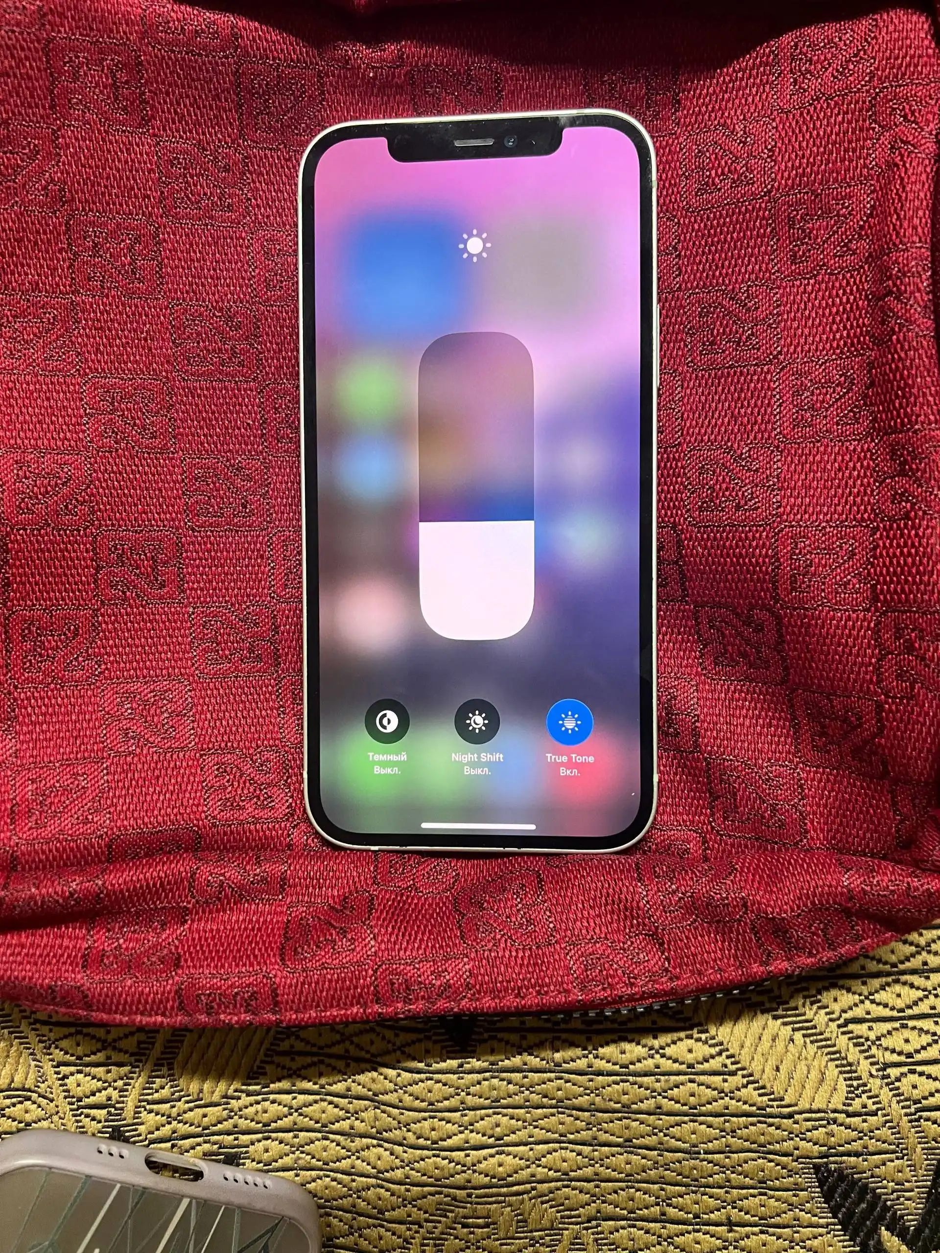 iPhone 12 128GB в идеальном состоянии