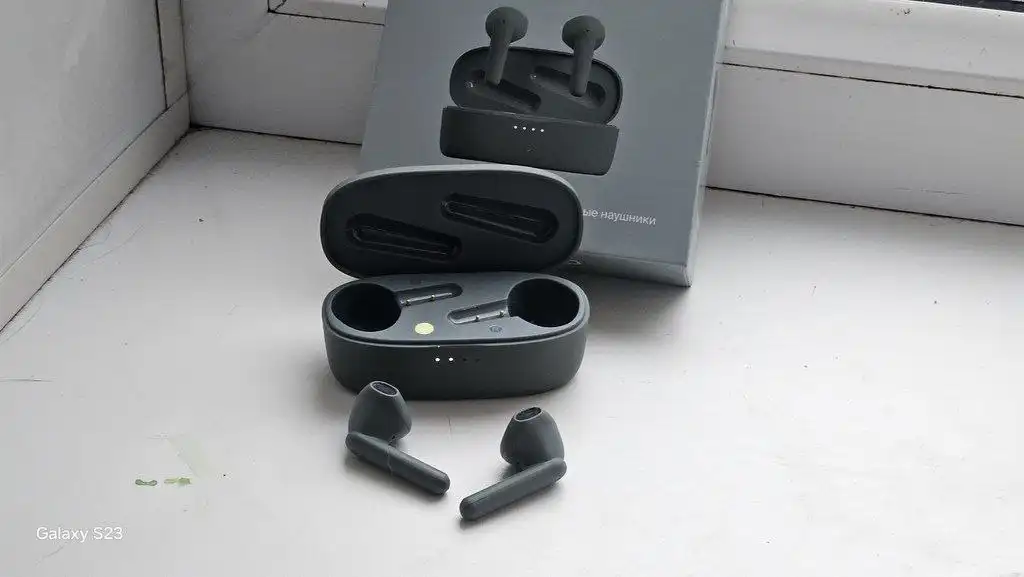 Продажа наушников Commo LOOM