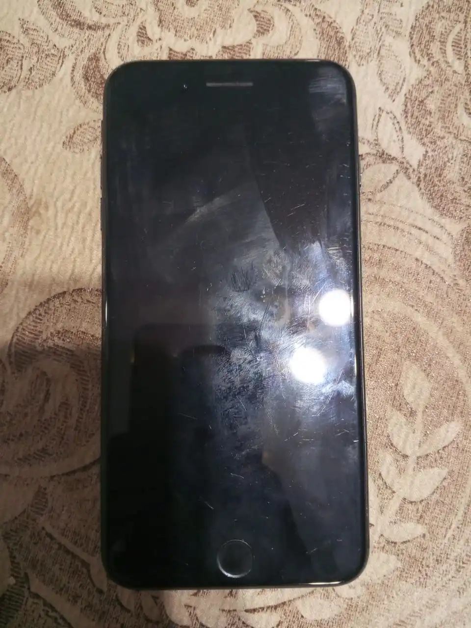 Продам айфон 7 плюс 32гб