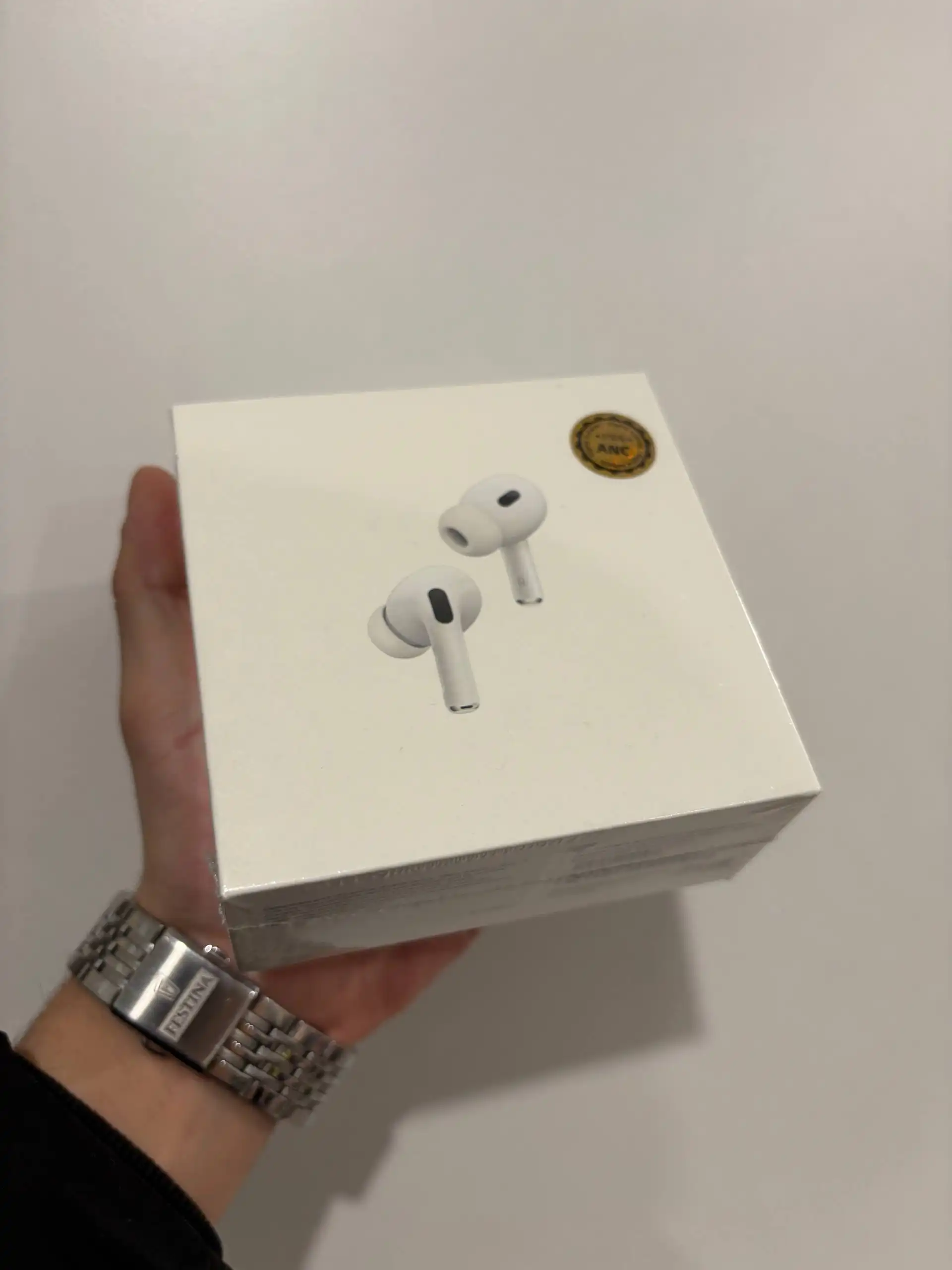 Продам наушники и максейф