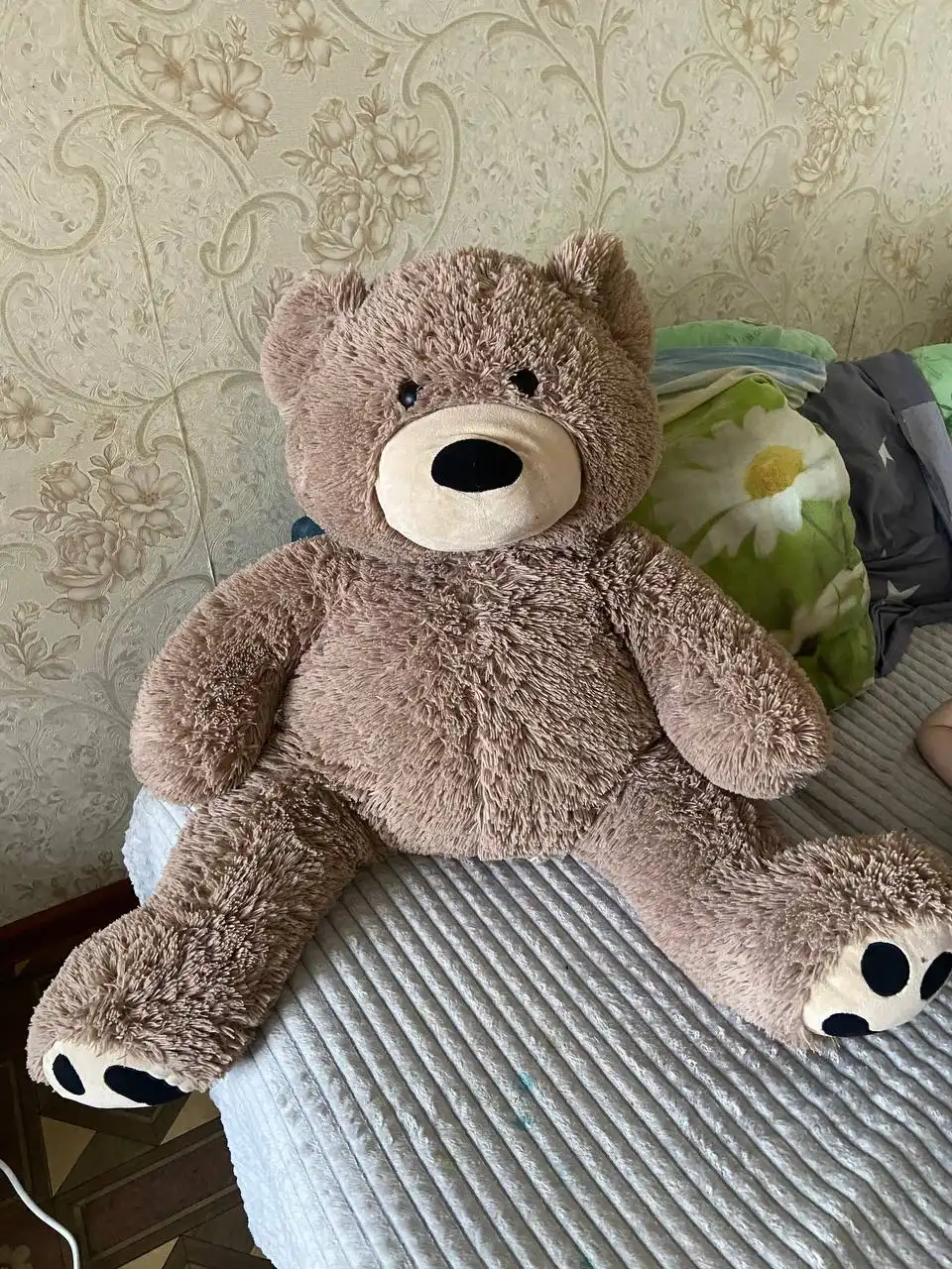 Продажа большого плюшевого мишки