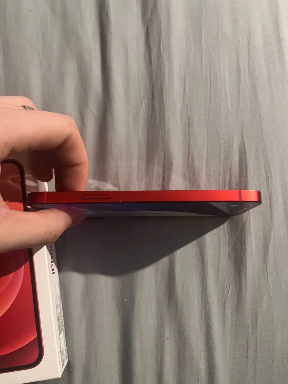 Iphone 12 128гб с царапинами