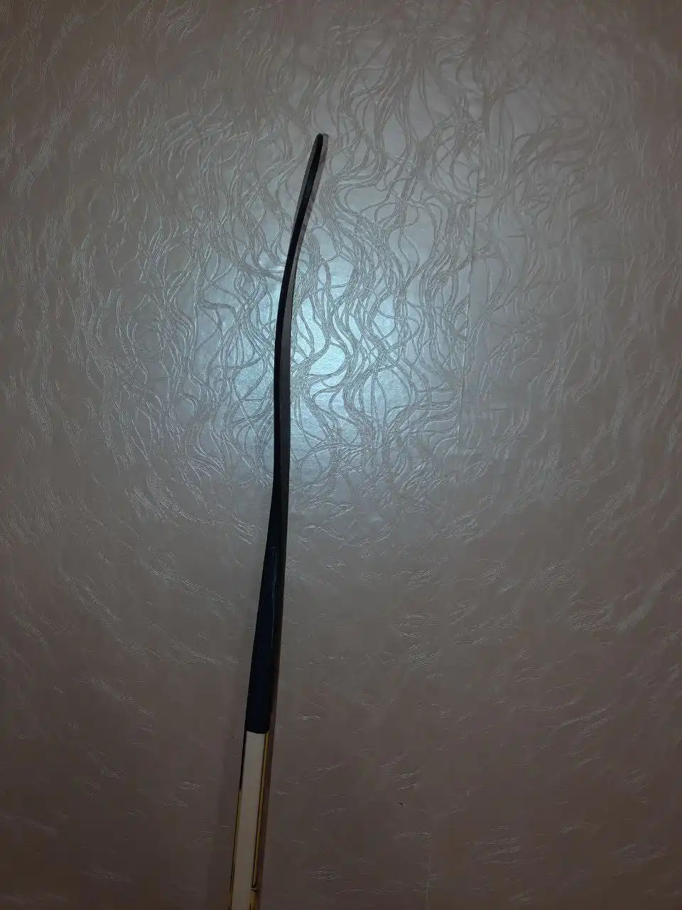 Продам клюшку СТК левый крюк