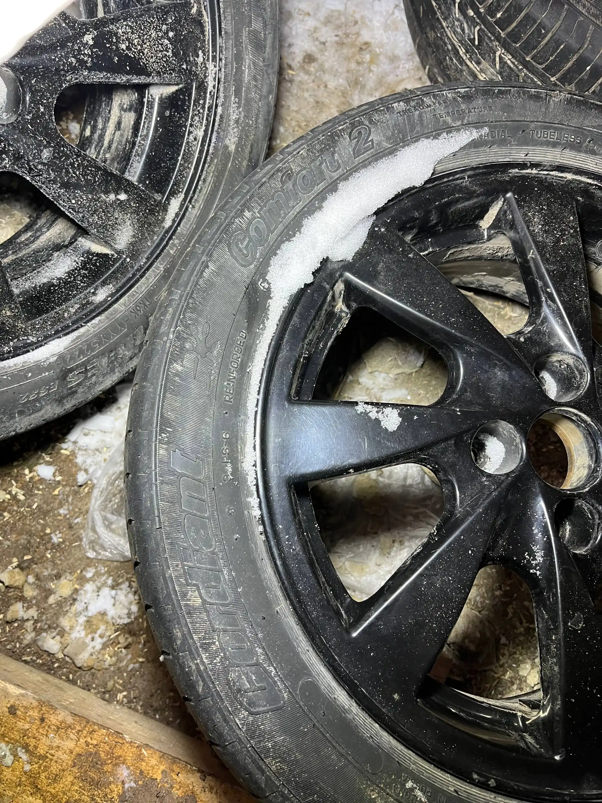 Колеса на литых дисках Black Edition на Приору