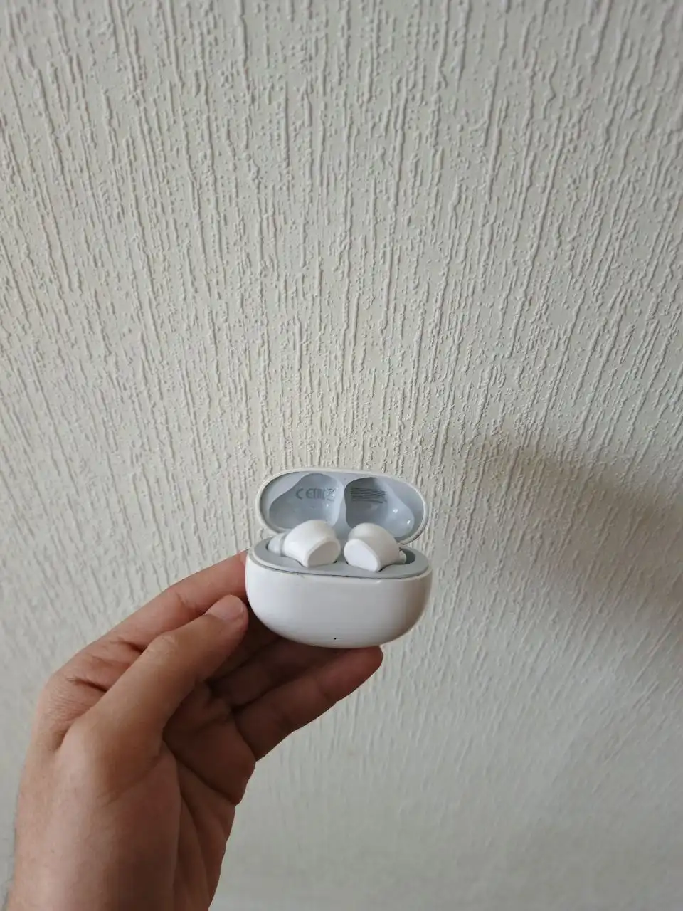 Продам беспроводные наушники Realme buds T100 - Аудиотехника (Электроника) в Уфа