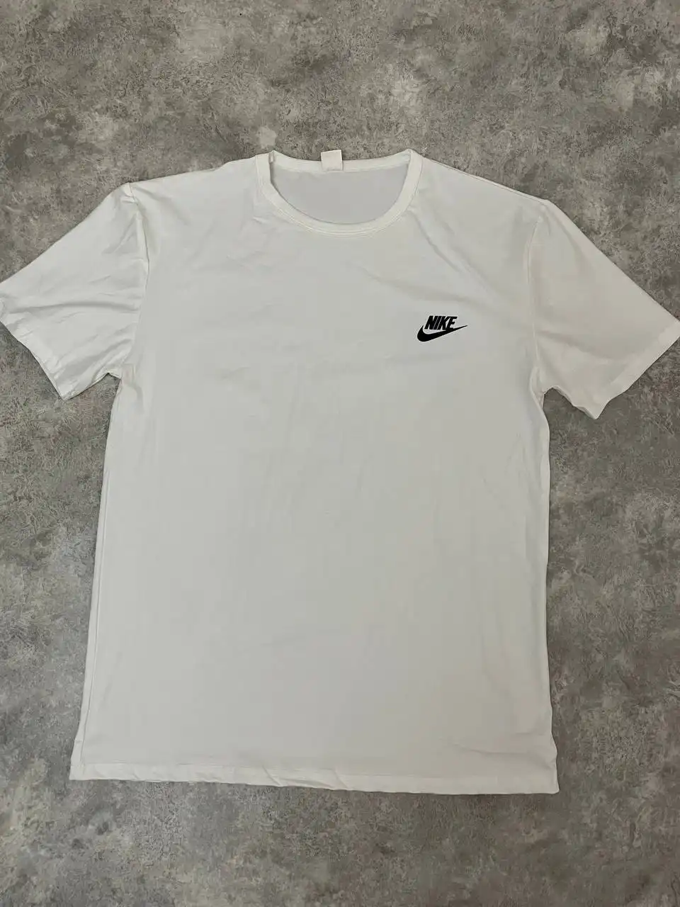 Продажа вещей по 300 рублей с скидкой