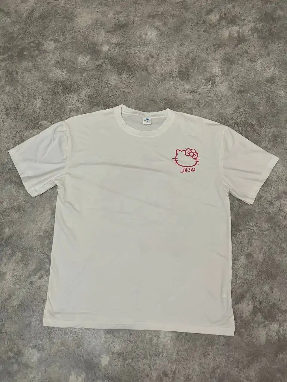 Продажа вещей по 300 рублей с скидкой