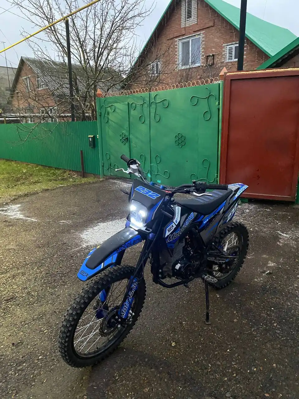 Продажа или обмен мотоцикла 300 кубов