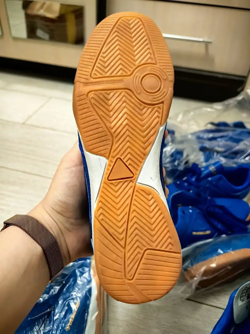 Продажа футзалок - Обувь (Одежда) в Уфа