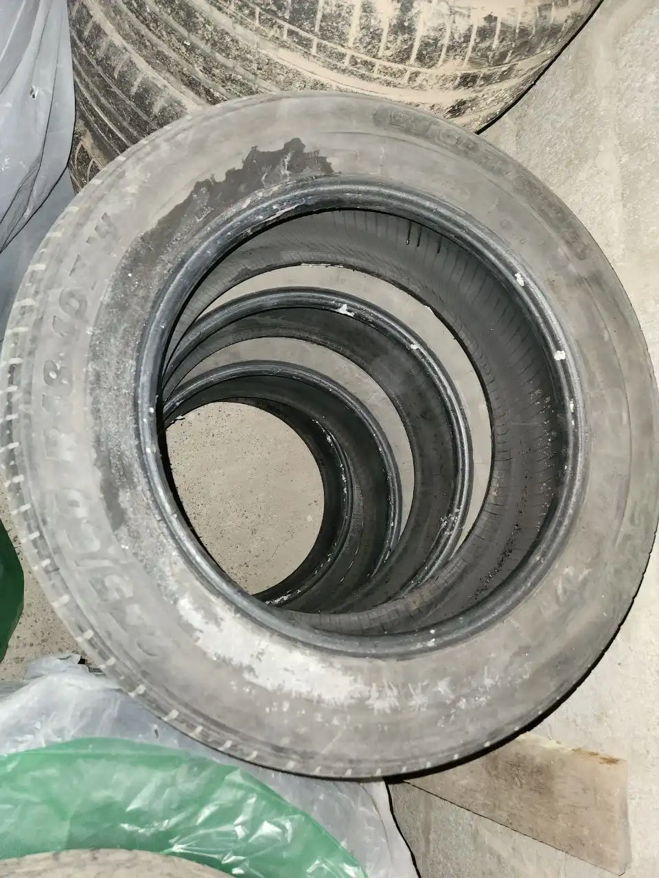 Продам летнюю резину Р18 235/60 - Шины (Запчасти) в Уфа