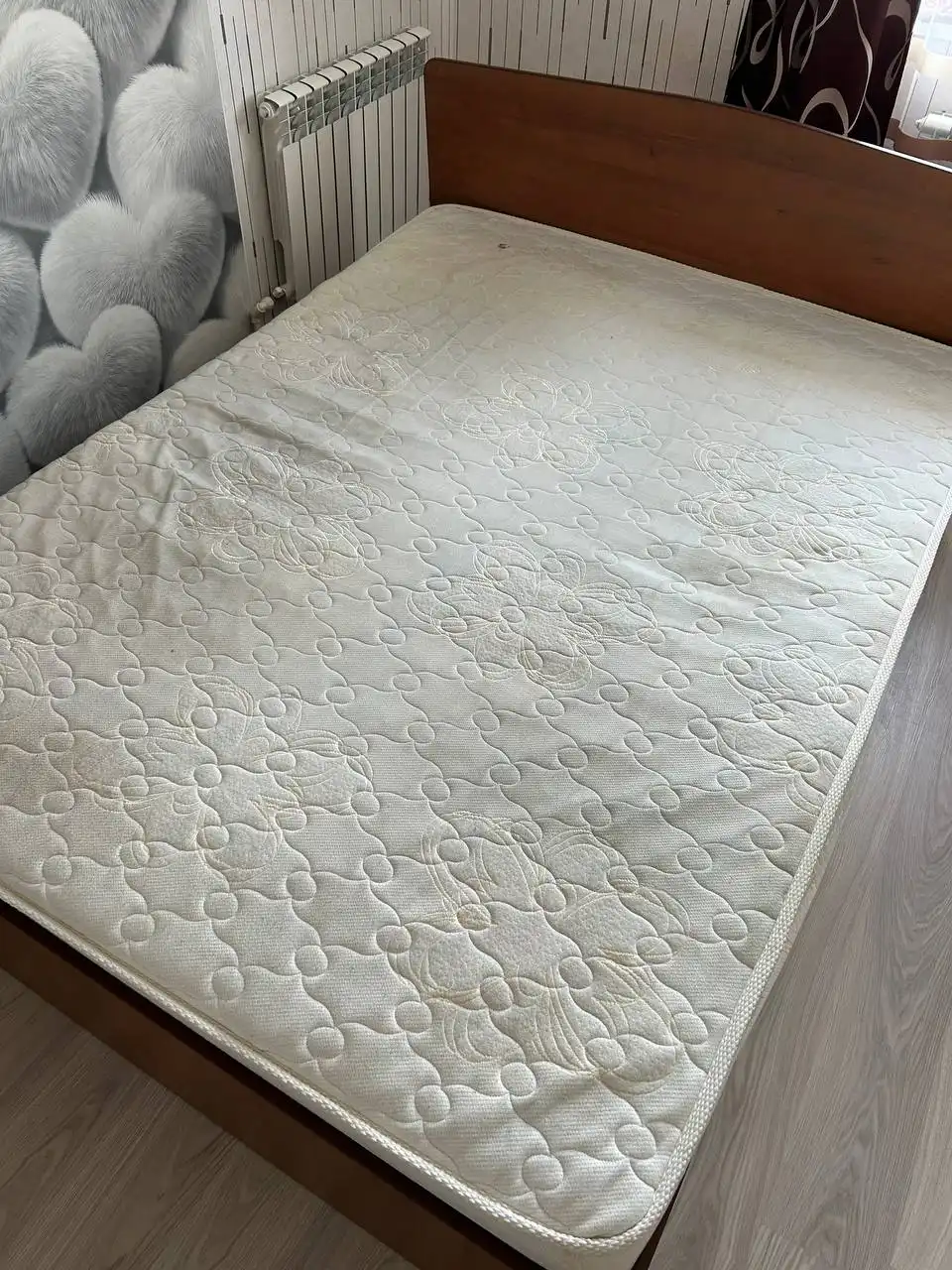 Продам кровать 160/220 с матрасом и чехлом - Мебель (Для дома и дачи) в Уфа