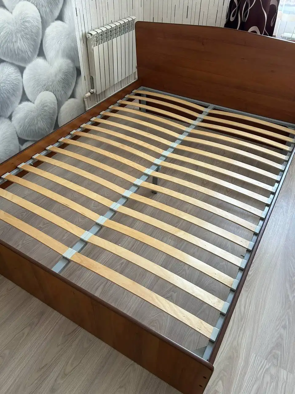 Продам кровать 160/220 с матрасом и чехлом - Мебель (Для дома и дачи) в Уфа