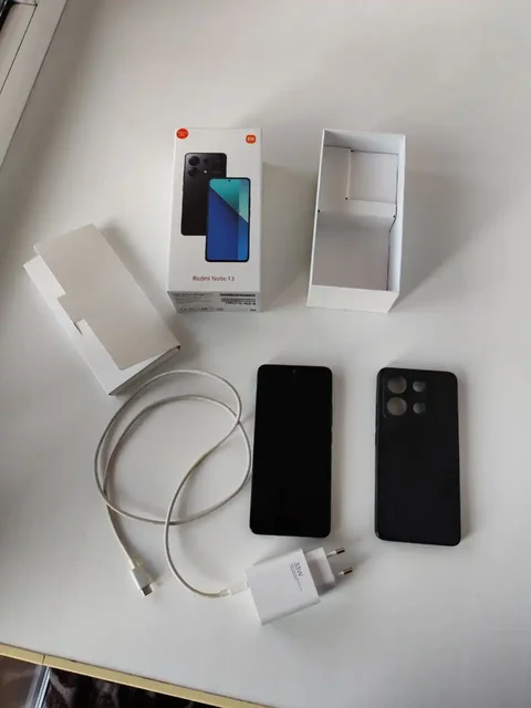 Продается смартфон Xiaomi Redmi Note 13 - Электроника в Уфа