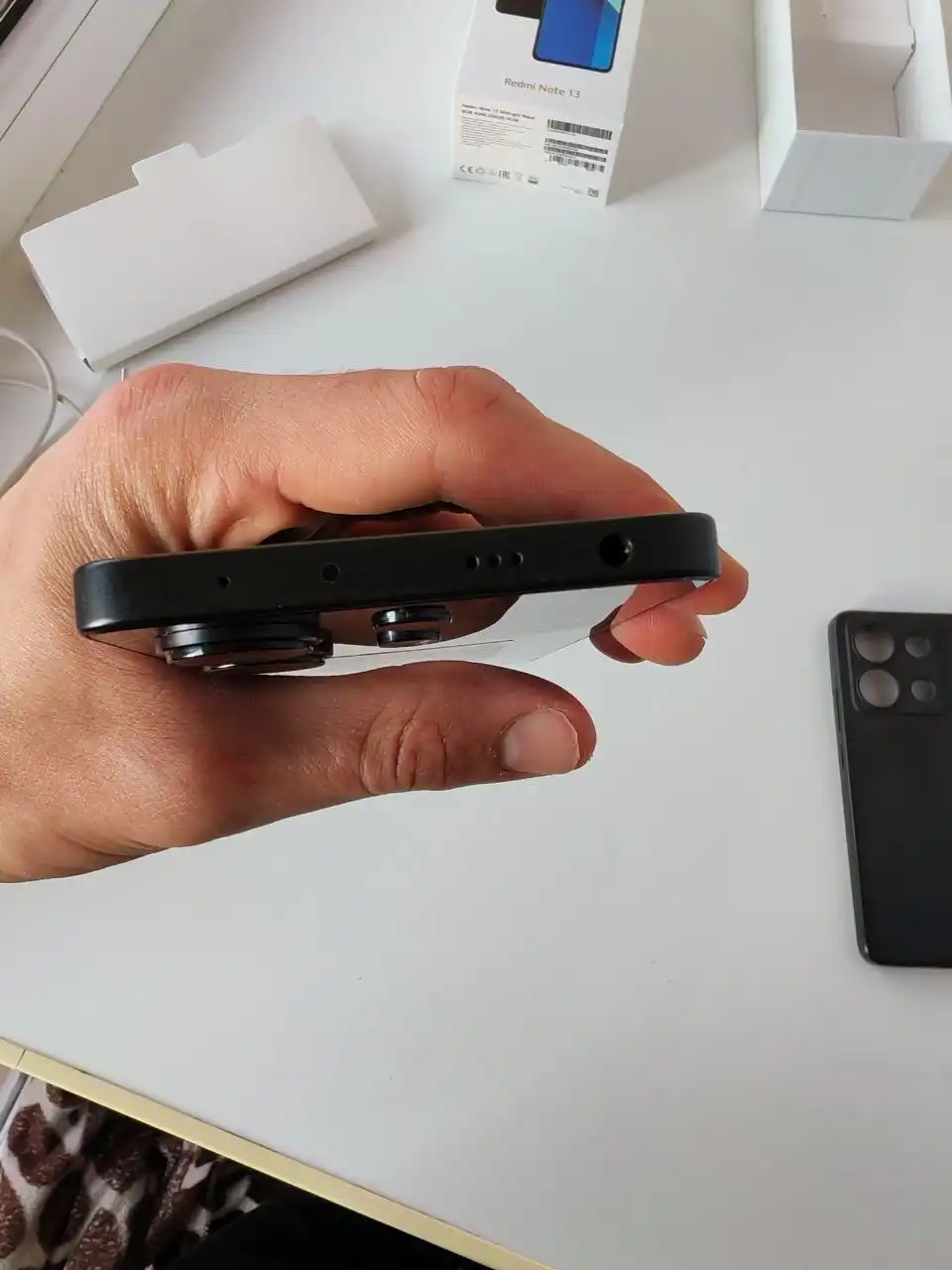 Продается смартфон Xiaomi Redmi Note 13 - Смартфоны и телефоны (Электроника) в Уфа