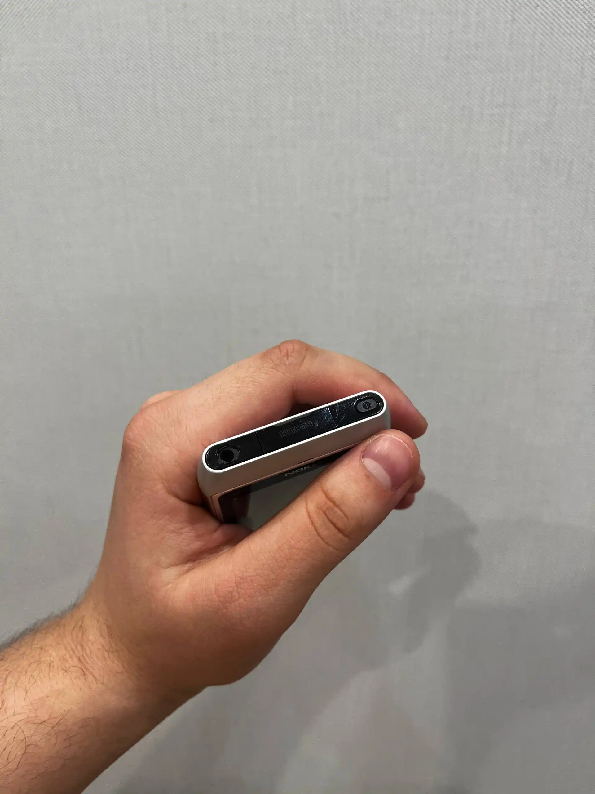 Продажа смартфона Nokia N8 в хорошем состоянии - Мобильные телефоны (Электроника) в Уфа