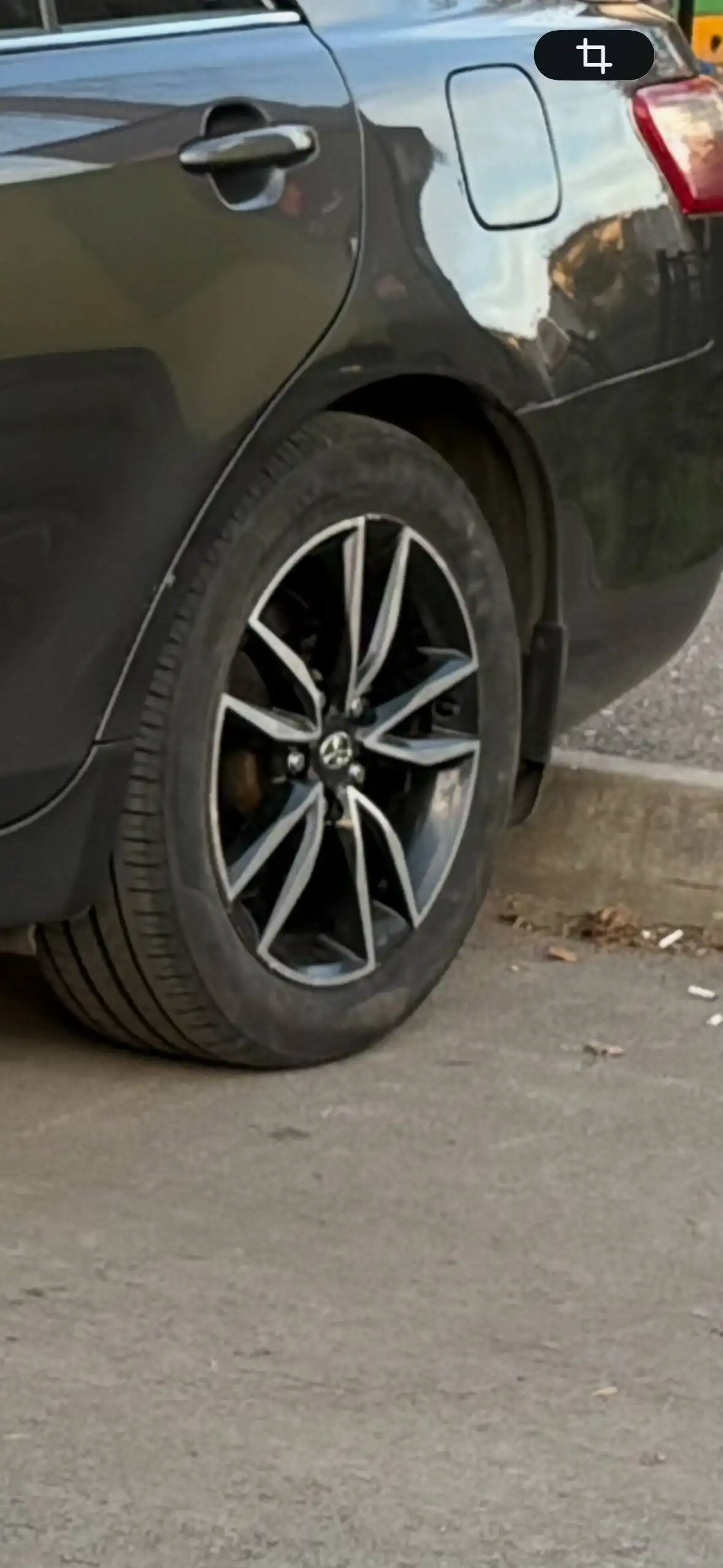 Диски от Toyota Camry с резиной Pirelli - Запчасти (Авто) в Уфа