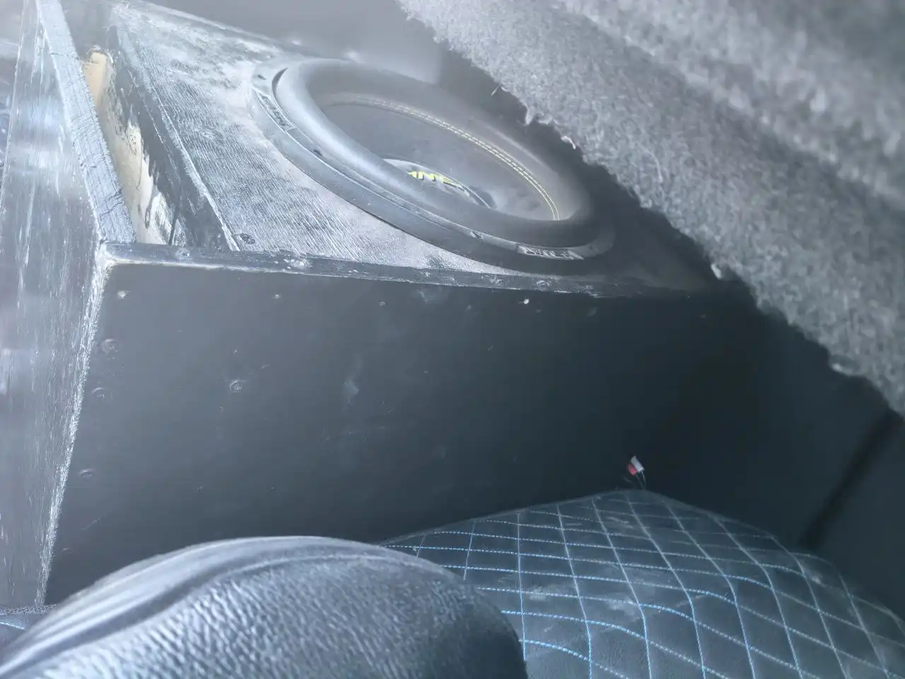 Продам сабвуфер с коробом SWAT 12 дюймов 300 Вт - Аудиотехника (Электроника) в Уфа