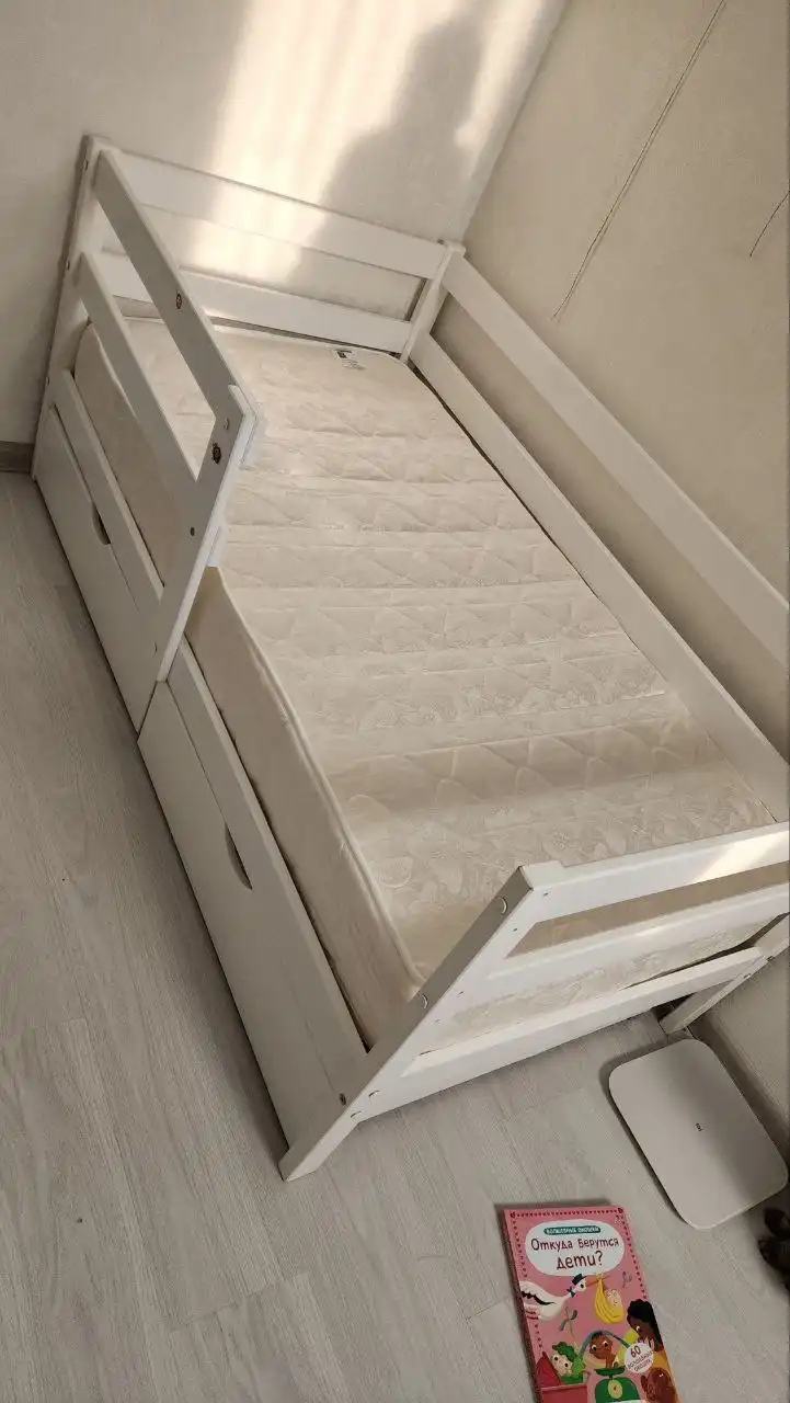 Детская кровать с выкатными ящиками - Мебель (Товары для детей) в Уфа