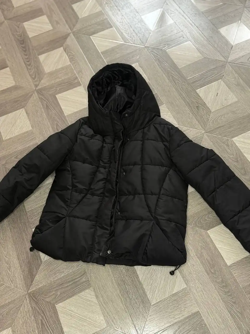 Женская куртка - Верхняя одежда (Одежда) в Уфа