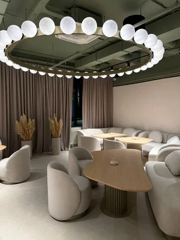 Вакансия старшего хостеса в Hookah Place Kaizen - Работа в Москва